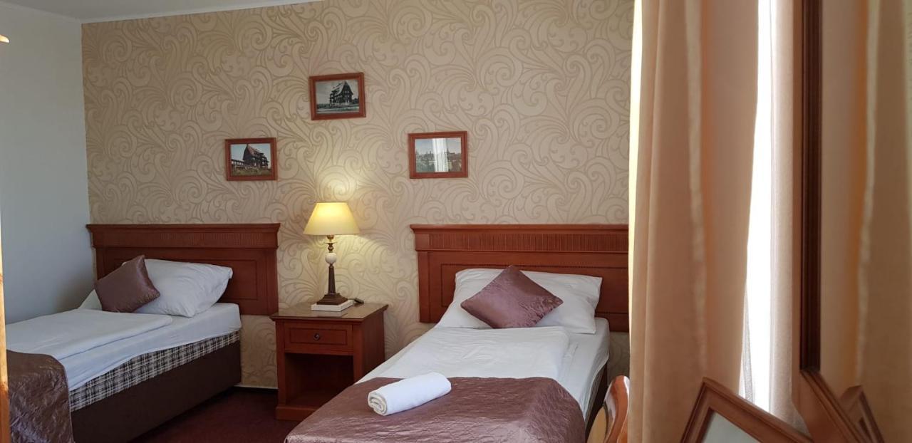 Hotel A Restaurace Pomezi Cinovec Bagian luar foto