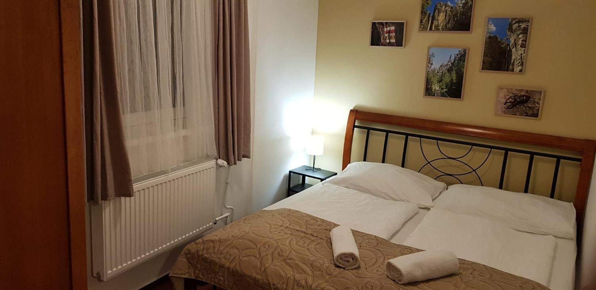 Hotel A Restaurace Pomezi Cinovec Bagian luar foto